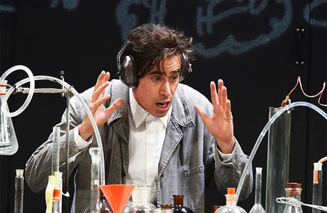 Stephen Mangan in The Man in the White Suit at Wyndham's Theatre, London