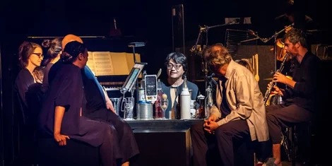 Phillip Glass stars in Tao of Glass