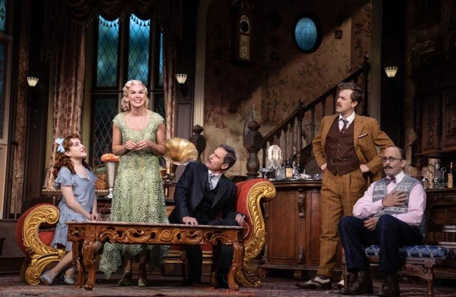 The cast of The Cottage on Broadway