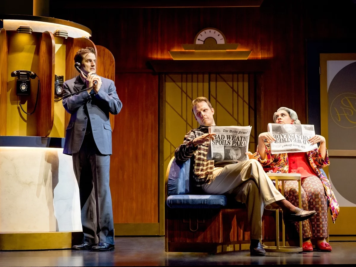 Bernard Wright (Henry Shields), Lance Buchanan (Dave Hearn) and Janet Buchanan (Nancy Zamit) in The Comedy About Spies