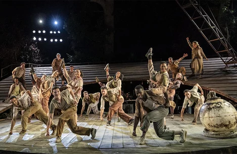 The company of Carousel at Regent's Park Open Air Theatre