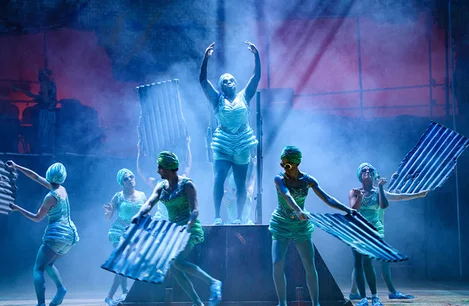 The Mermaids - Peter Pan - National Theatre 2016