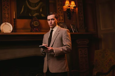 Detective Sergeant Trotter (Ben Galvin) in The Mousetrap
