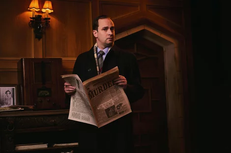 Giles Ralston (Ben Riddle) in The Mousetrap