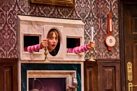 Annie holds it together in The Play That Goes Wrong