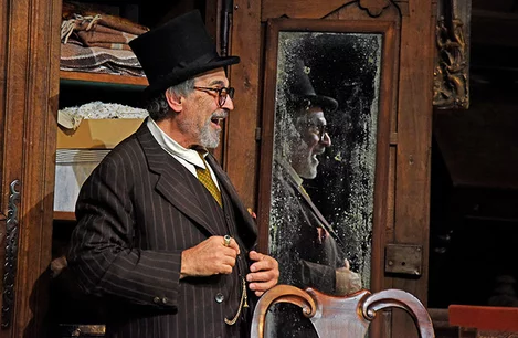 David Suchet in The Price