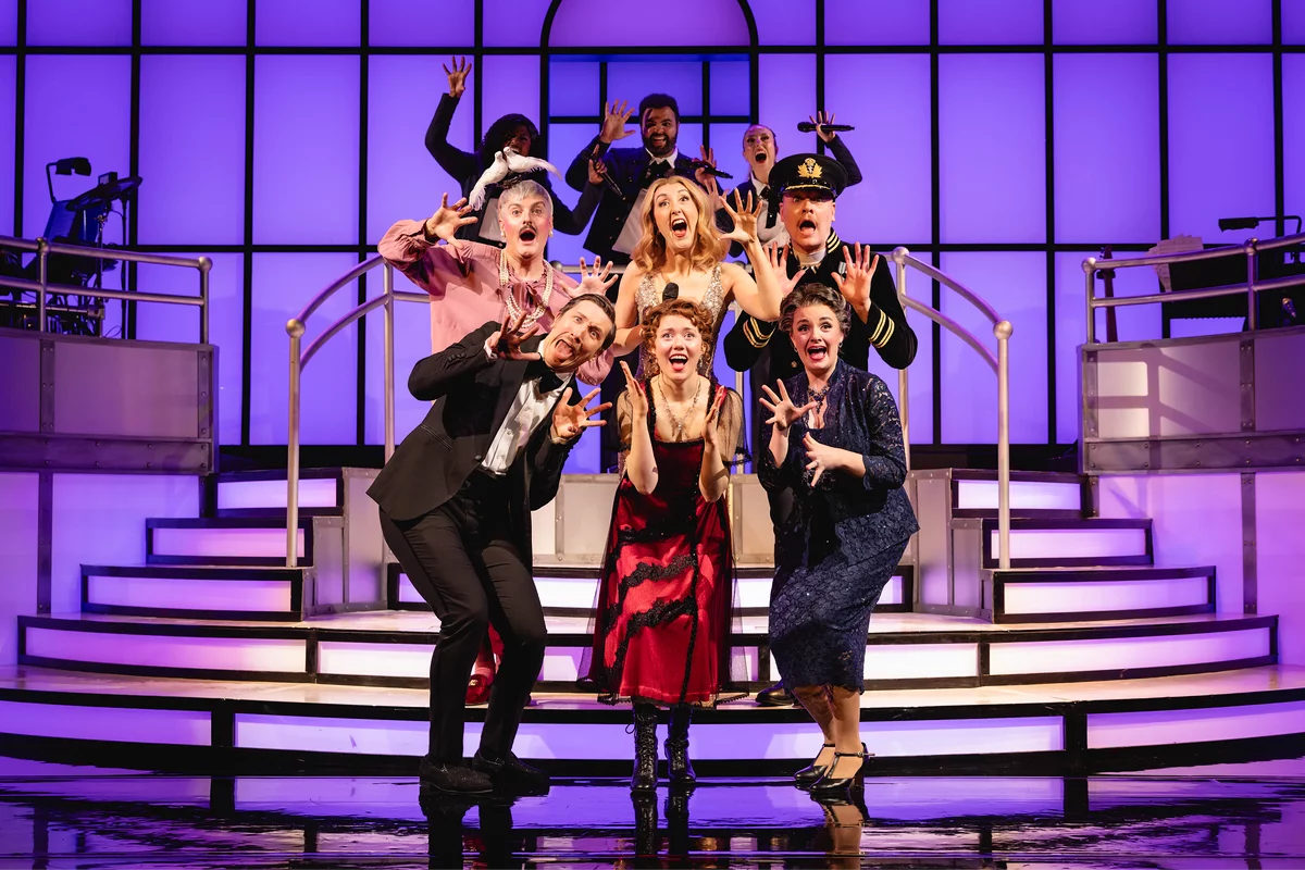 The cast of London's Titanique