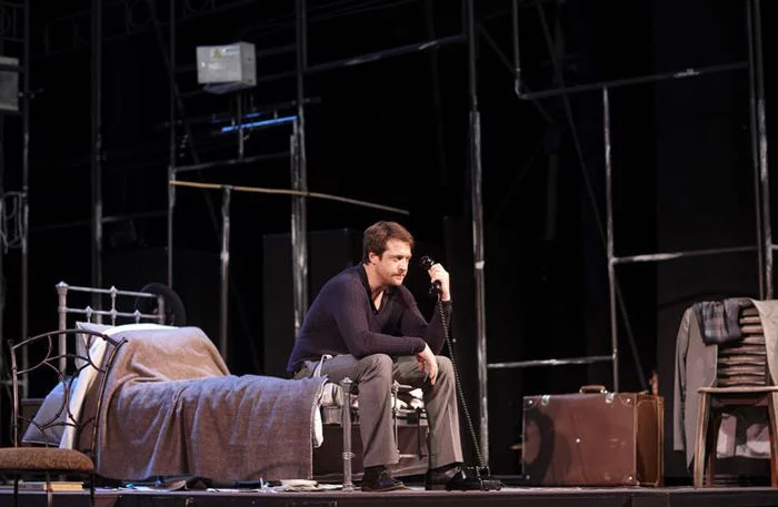 Two for the Seesaw - London Theatre