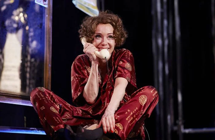 Two for the Seesaw - Piccadilly Theatre