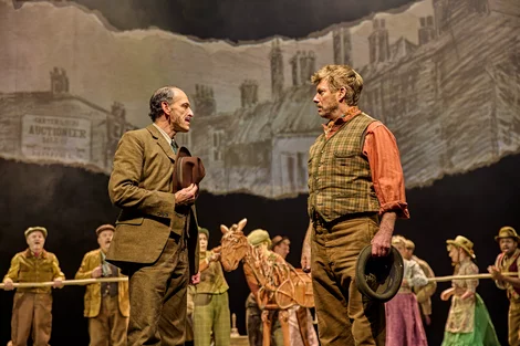 Arthur Norracott (Nicholas Khan) and Ted Norracott (Stephen Beckett) in War Horse