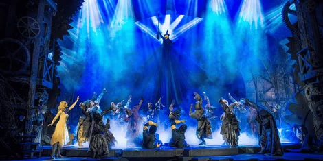 "Defying Gravity" in Wicked in the West End