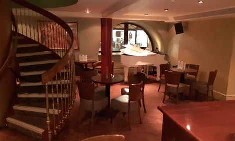 Charing Cross Theatre - Piano Bar