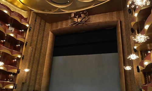 Metropolitan Opera House New York