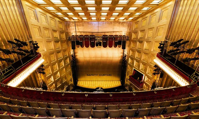 Savoy Theatre, London - Auditorium