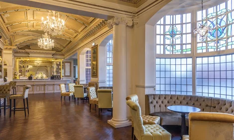 Sunderland Empire Dress Circle Bar