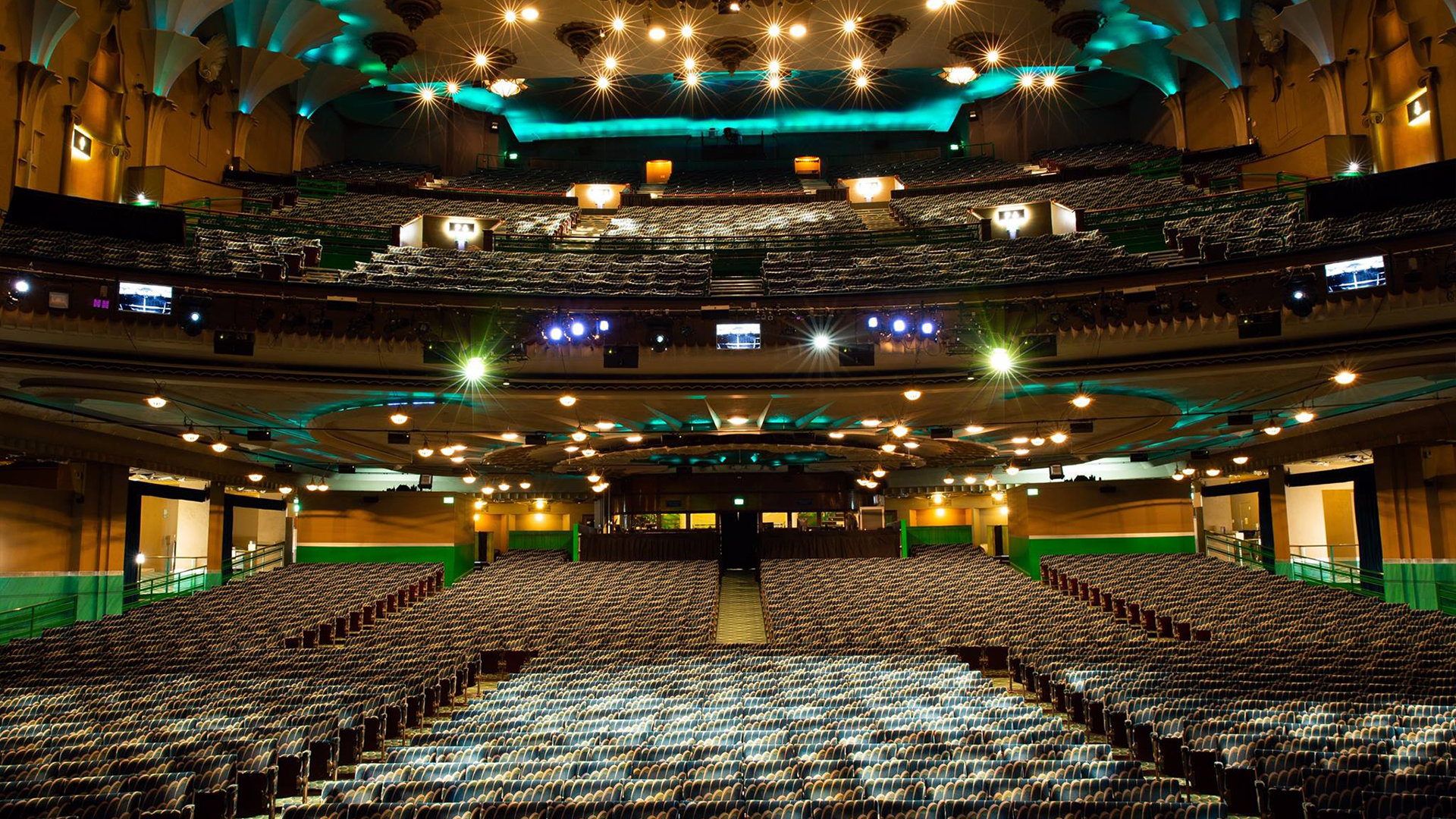 Apollo Victoria Theatre London | The Home of Wicked | SeatPlan