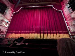 Garrick Theatre Stalls B7 view from seat photo