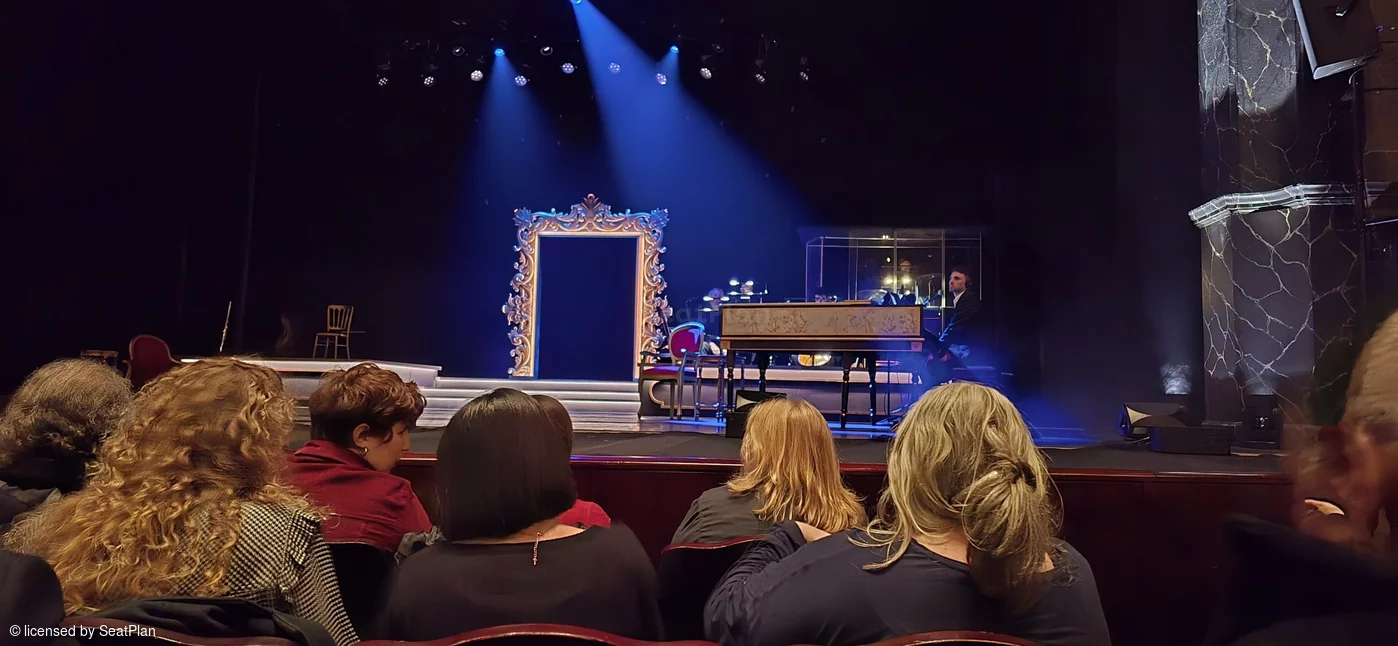 Theatre Royal Drury Lane Stalls D19 view from seat photo