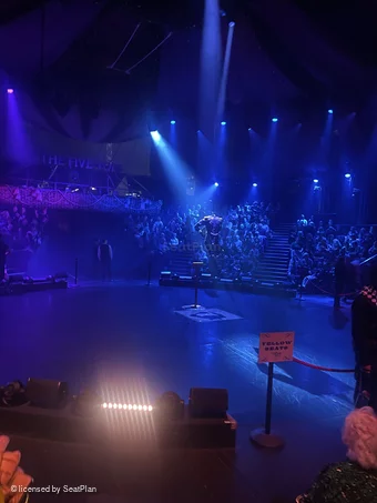 Empress Museum Yellow D6 view from seat photo