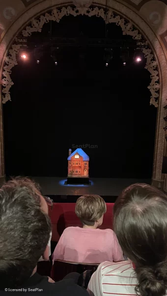 Lyric Hammersmith Circle C12 view from seat photo
