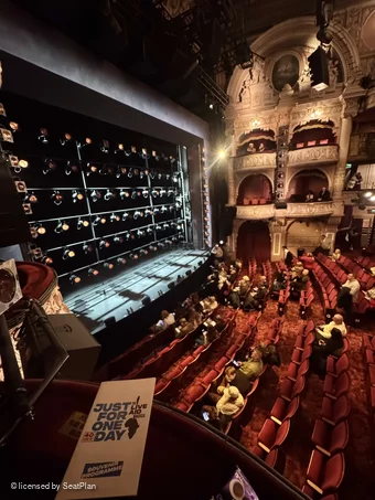 Shaftesbury Theatre Box F1 view from seat photo