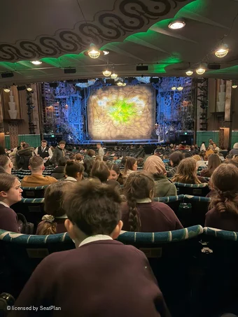 Apollo Victoria Theatre Stalls ZF15 view from seat photo