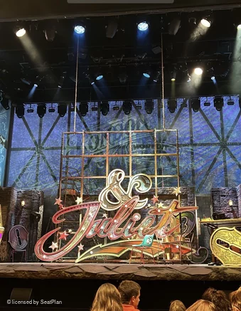 Shaftesbury Theatre Stalls F18 view from seat photo