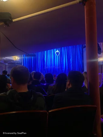 Criterion Theatre Stalls Q20 view from seat photo