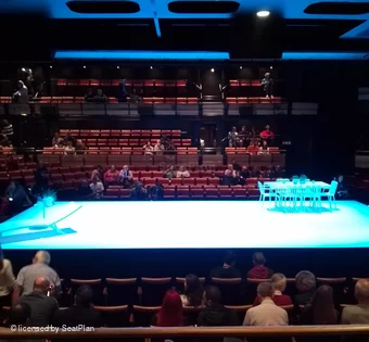 Bridge Theatre Stalls L7 view from seat photo