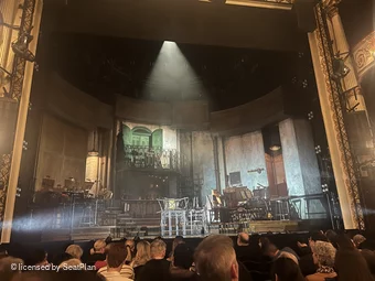 Lyric Theatre Stalls F16 view from seat photo
