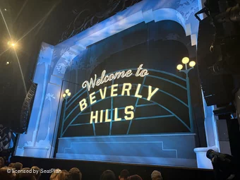 Trafalgar Theatre Stalls E1 view from seat photo