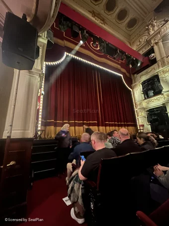 Garrick Theatre Stalls D19 view from seat photo