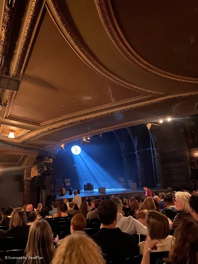 Palace Theatre Stalls Q28 view from seat photo