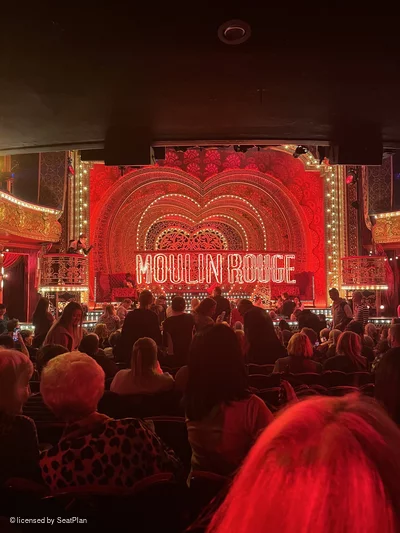 Piccadilly Theatre Stalls O19 view from seat photo