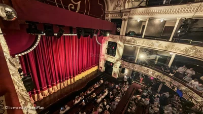 Garrick Theatre Grand Circle BoxH1 view from seat photo