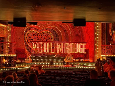 Piccadilly Theatre Stalls R27 view from seat photo