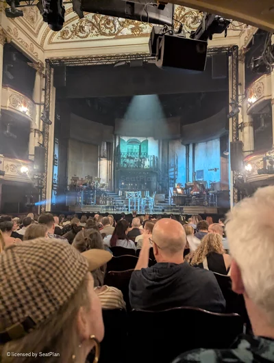 Lyric Theatre Stalls Q9 view from seat photo