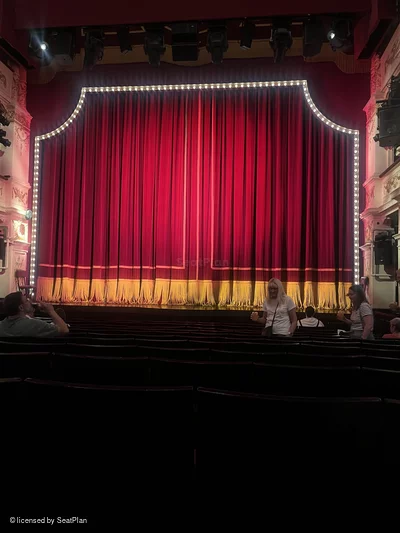 Garrick Theatre Stalls K9 view from seat photo