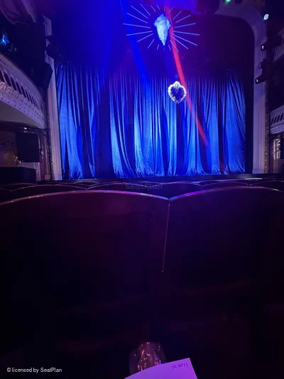 Criterion Theatre Stalls F17 view from seat photo