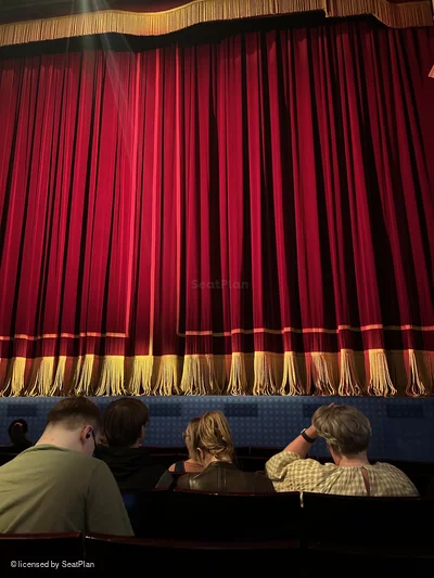 Garrick Theatre Stalls E8 view from seat photo