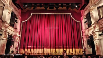 Garrick Theatre Stalls J12 view from seat photo