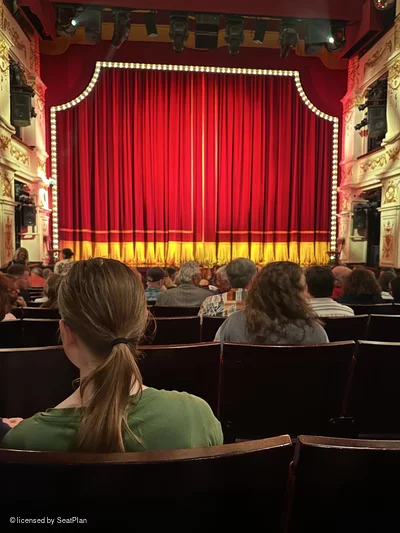 Garrick Theatre Stalls L14 view from seat photo