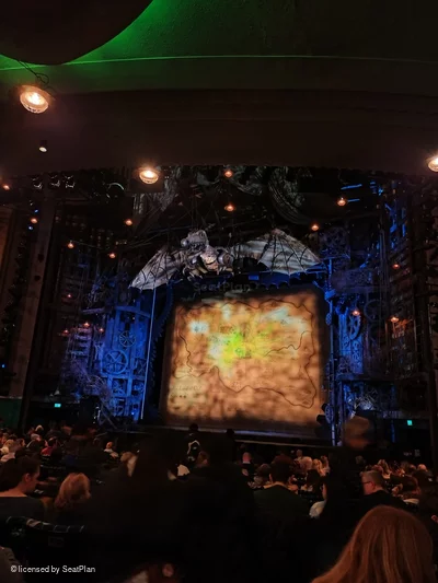 Apollo Victoria Theatre Stalls U8 view from seat photo