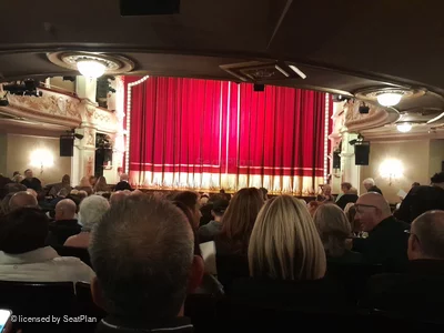 Garrick Theatre Stalls P8 view from seat photo