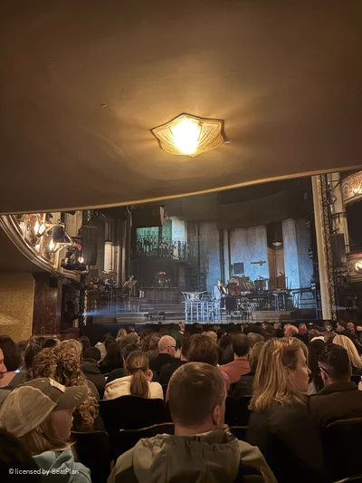 Lyric Theatre Stalls R20 view from seat photo
